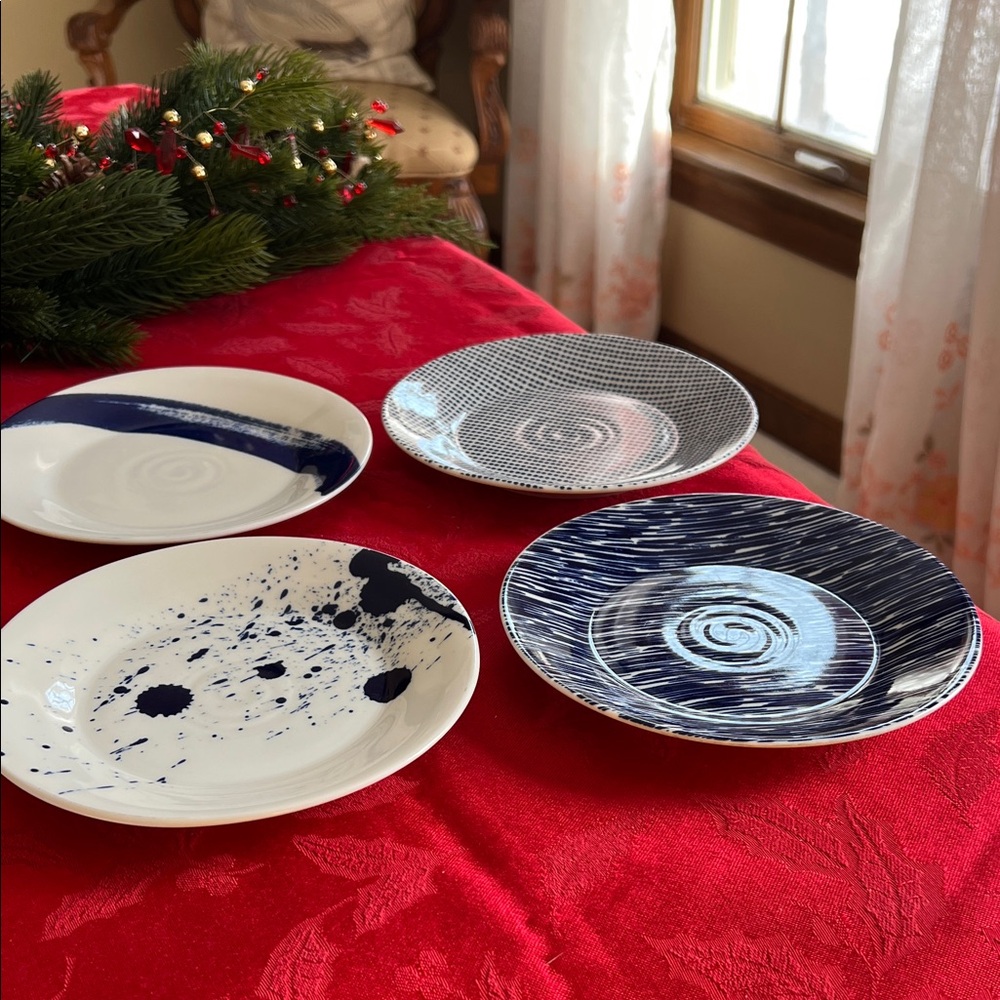 Royal Doulton Pacific Dessert Plates, Used. Set of 4.